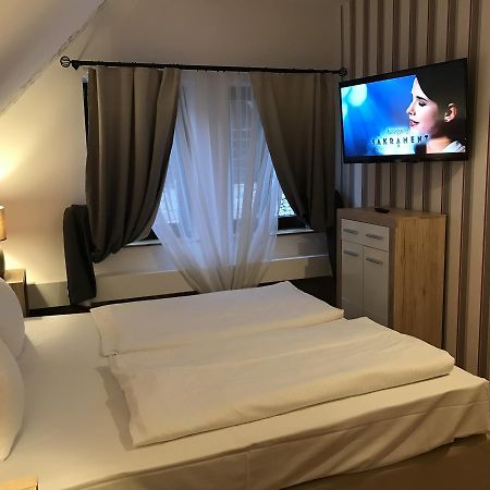 Hotel Gastehaus Reiser Moguncja Zewnętrze zdjęcie