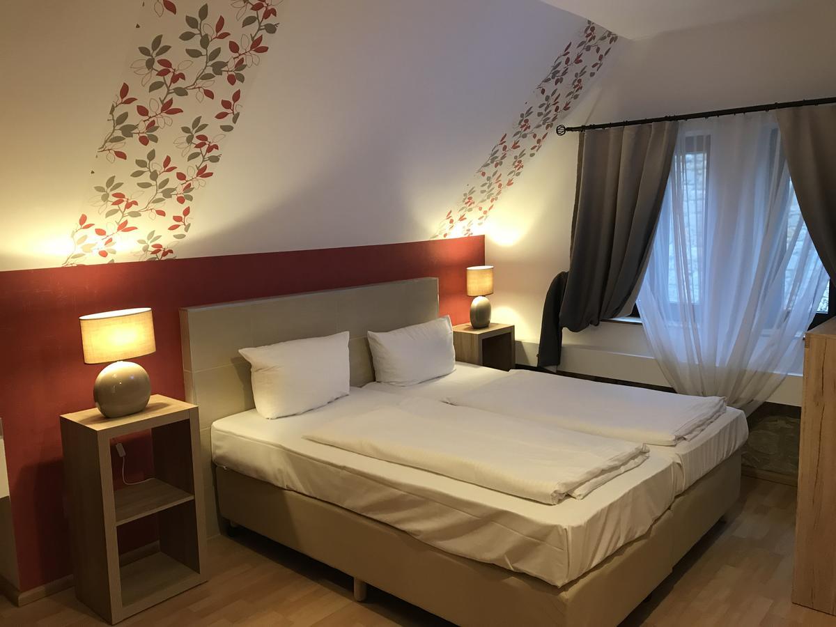 Hotel Gastehaus Reiser Moguncja Zewnętrze zdjęcie
